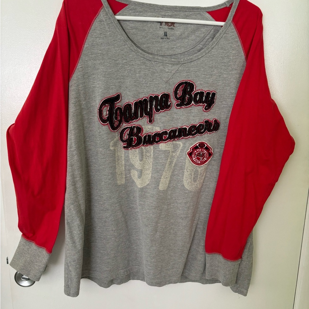 Ladies long sleeve Tampa Bay Bucs shirt